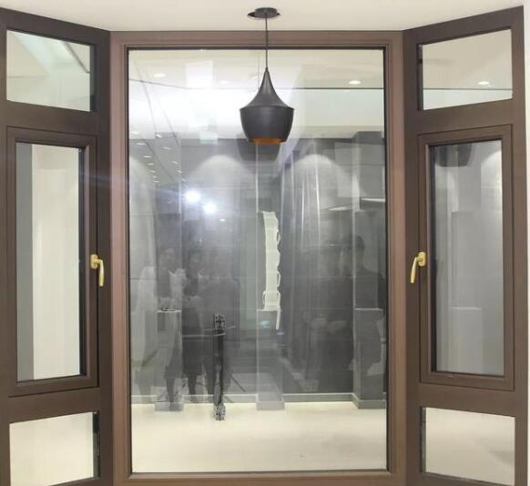 �T���i�ߵı��B����